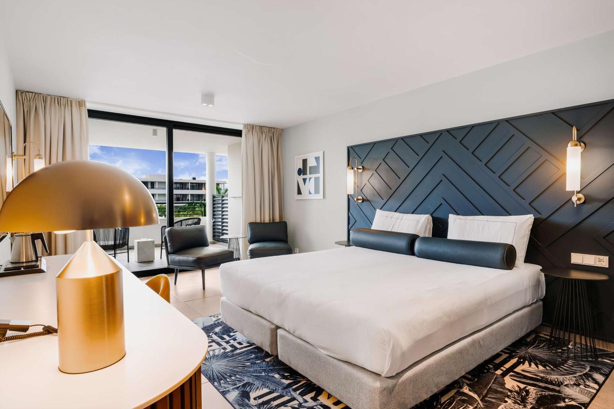 Mangrove Beach Corendon Curacao All-Inclusive Resort, Curio Willemstad Esterno foto