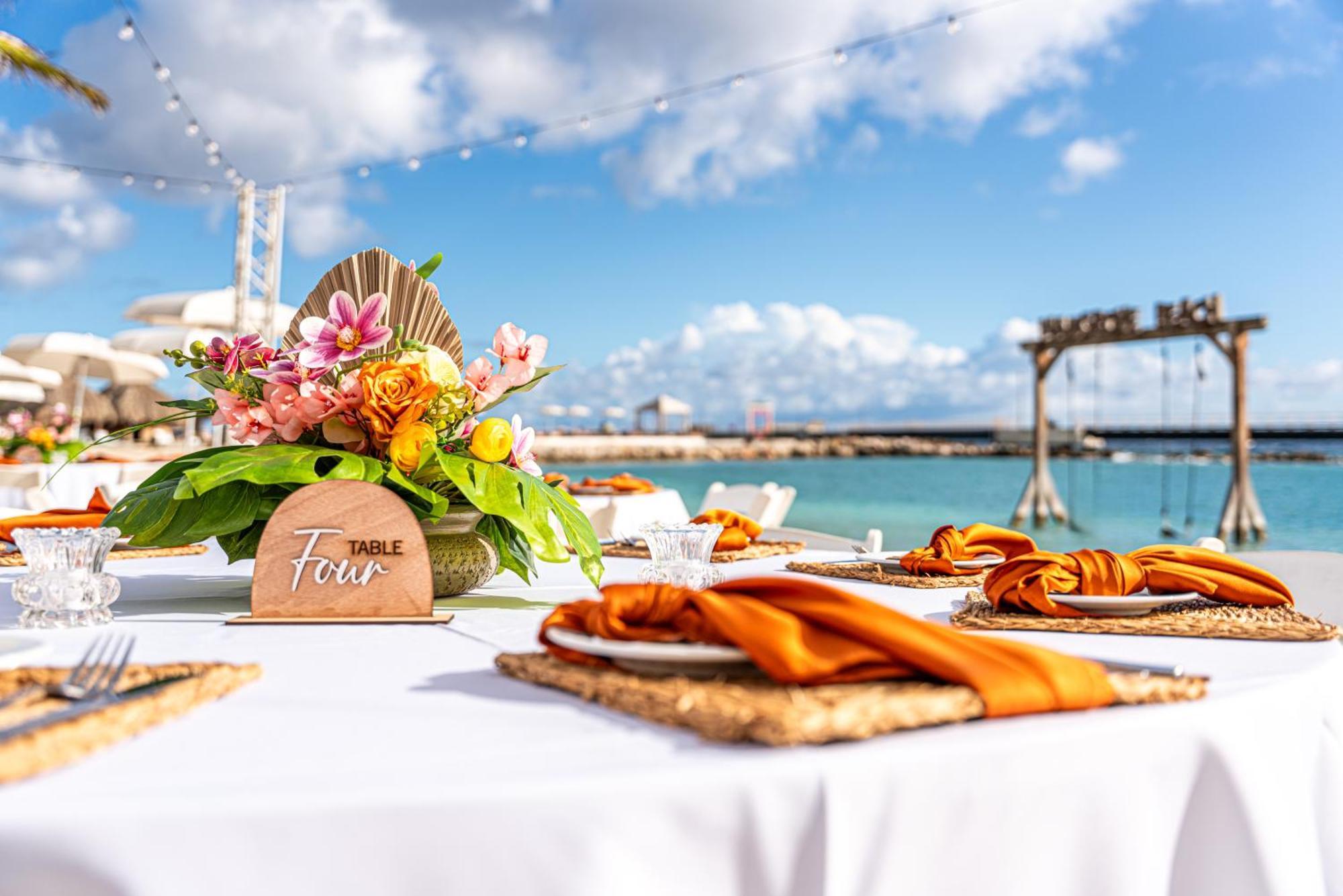Mangrove Beach Corendon Curacao All-Inclusive Resort, Curio Willemstad Esterno foto